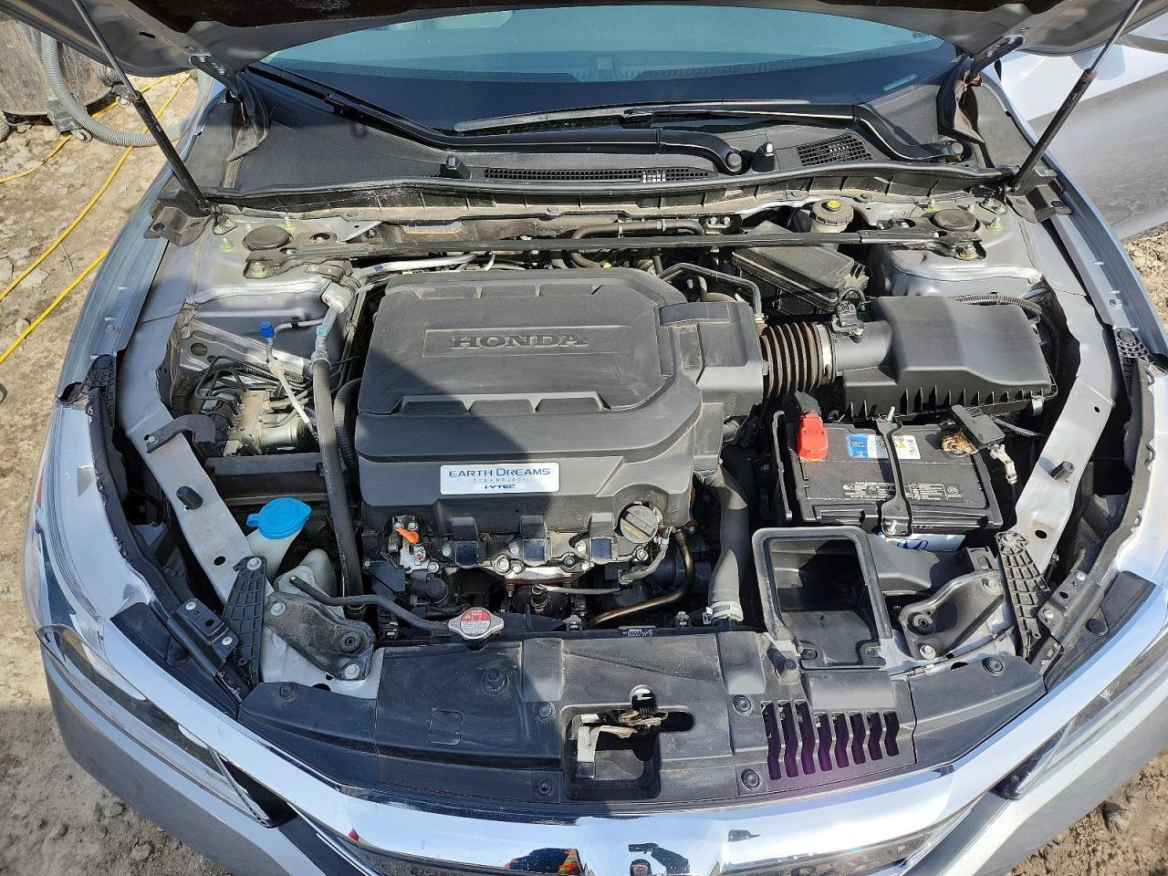 2016 HONDA ACCORD