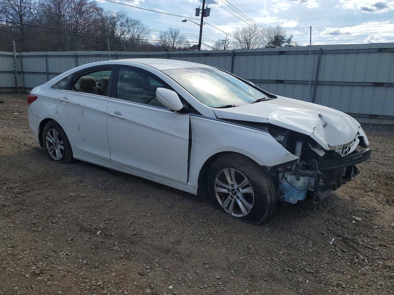 2012 HYUNDAI SONATA