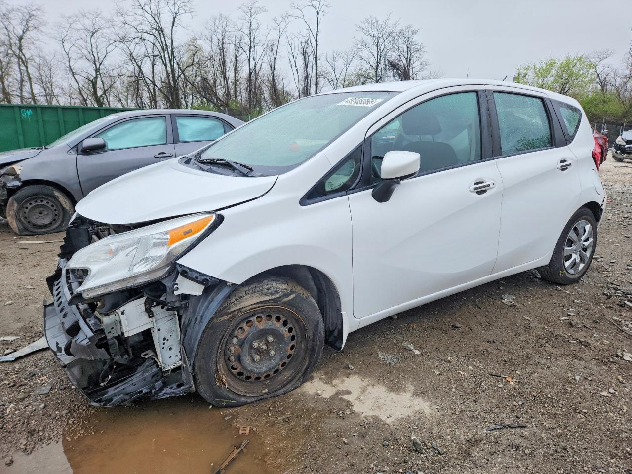 2016 NISSAN Versa Note