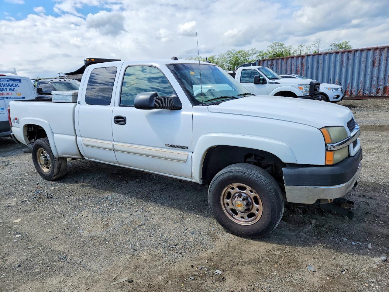 2004 CHEVROLET Silverado 2500