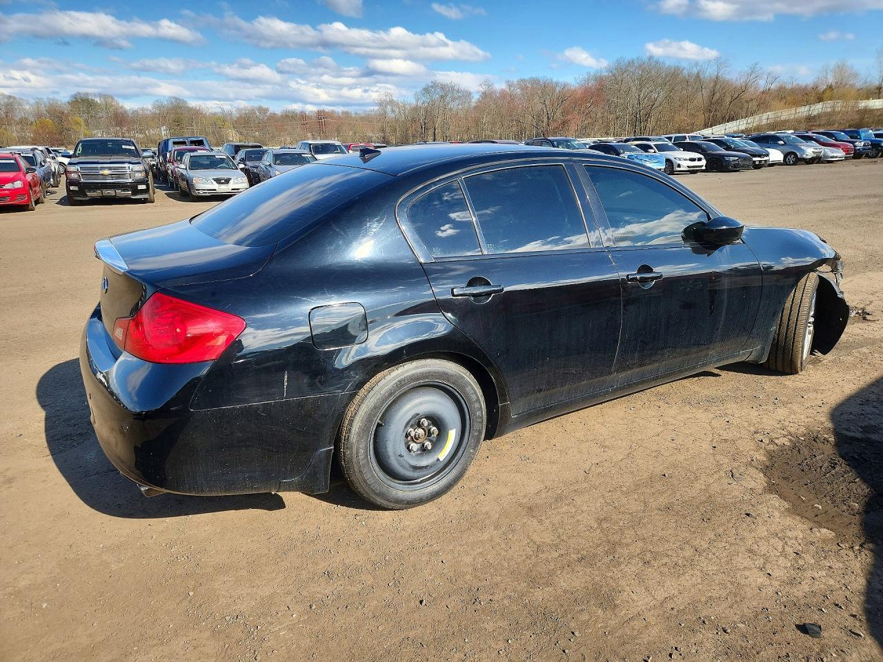 2012 INFINITI G37