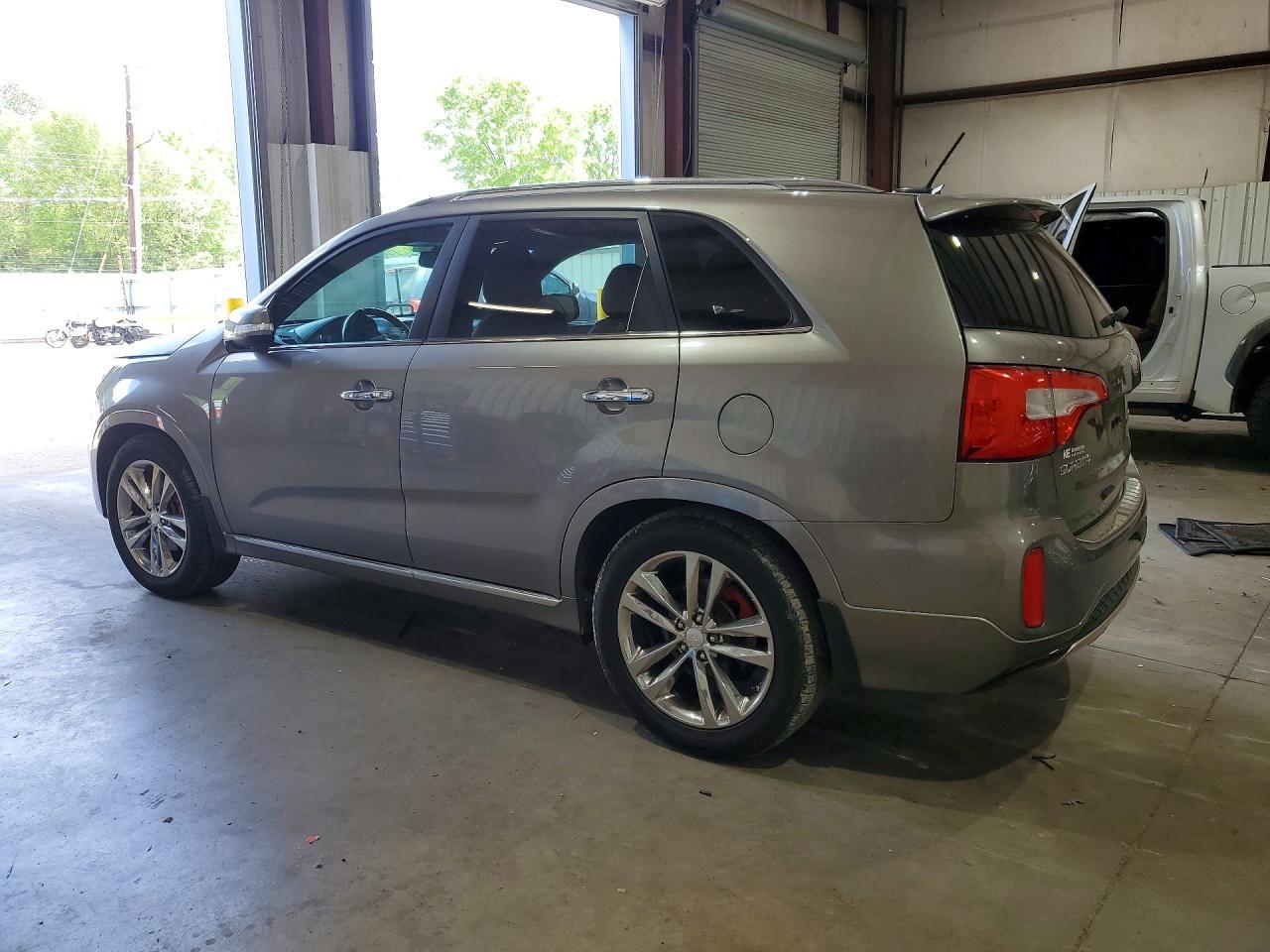 2014 KIA SORENTO