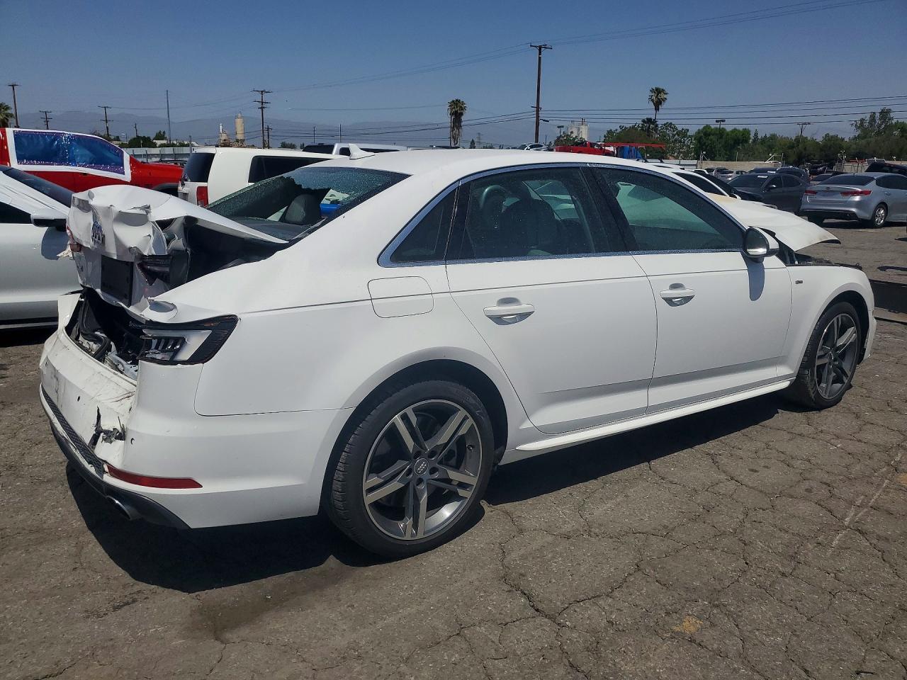 2018 AUDI A4