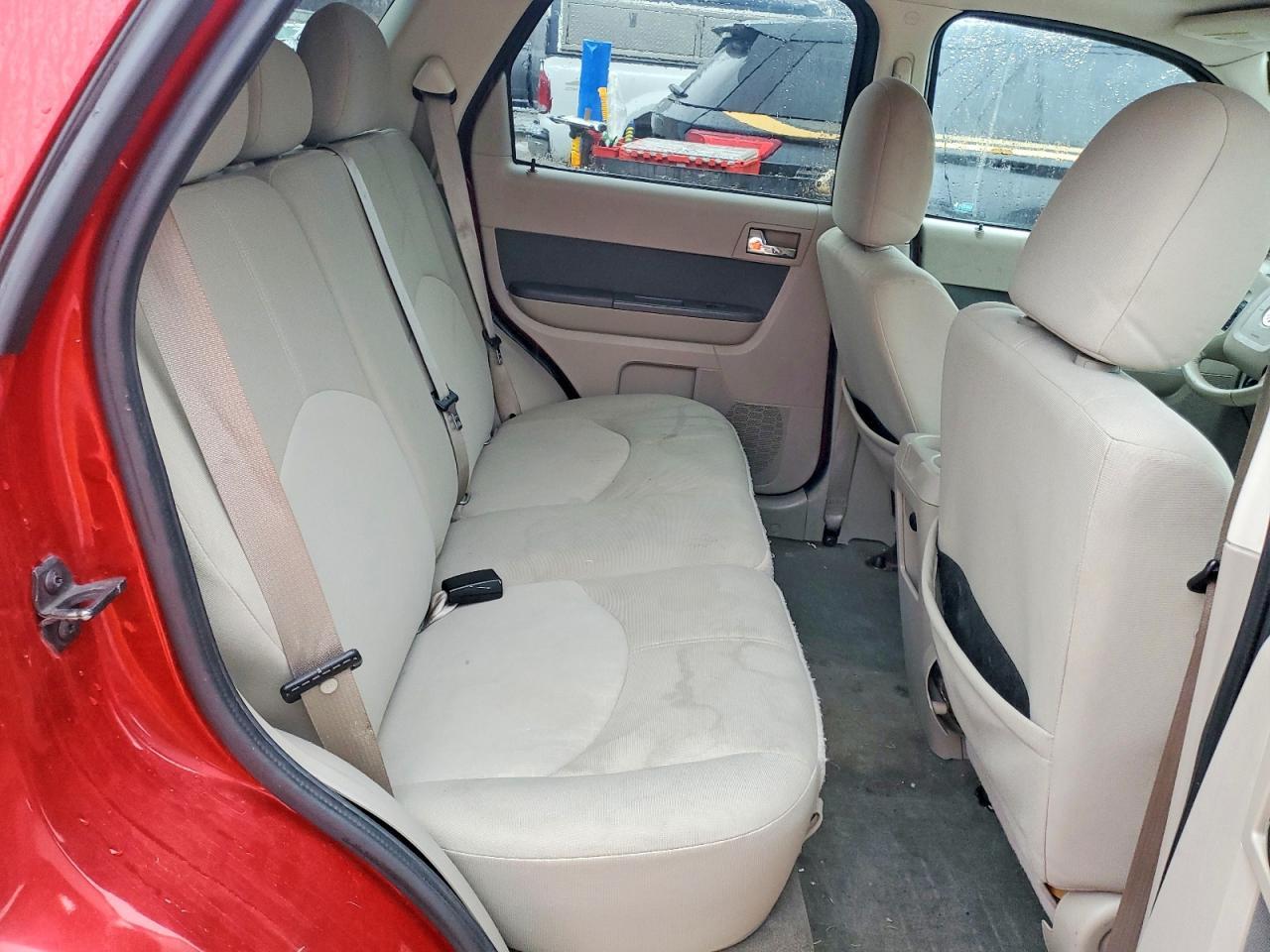 2010 MERCURY Mariner