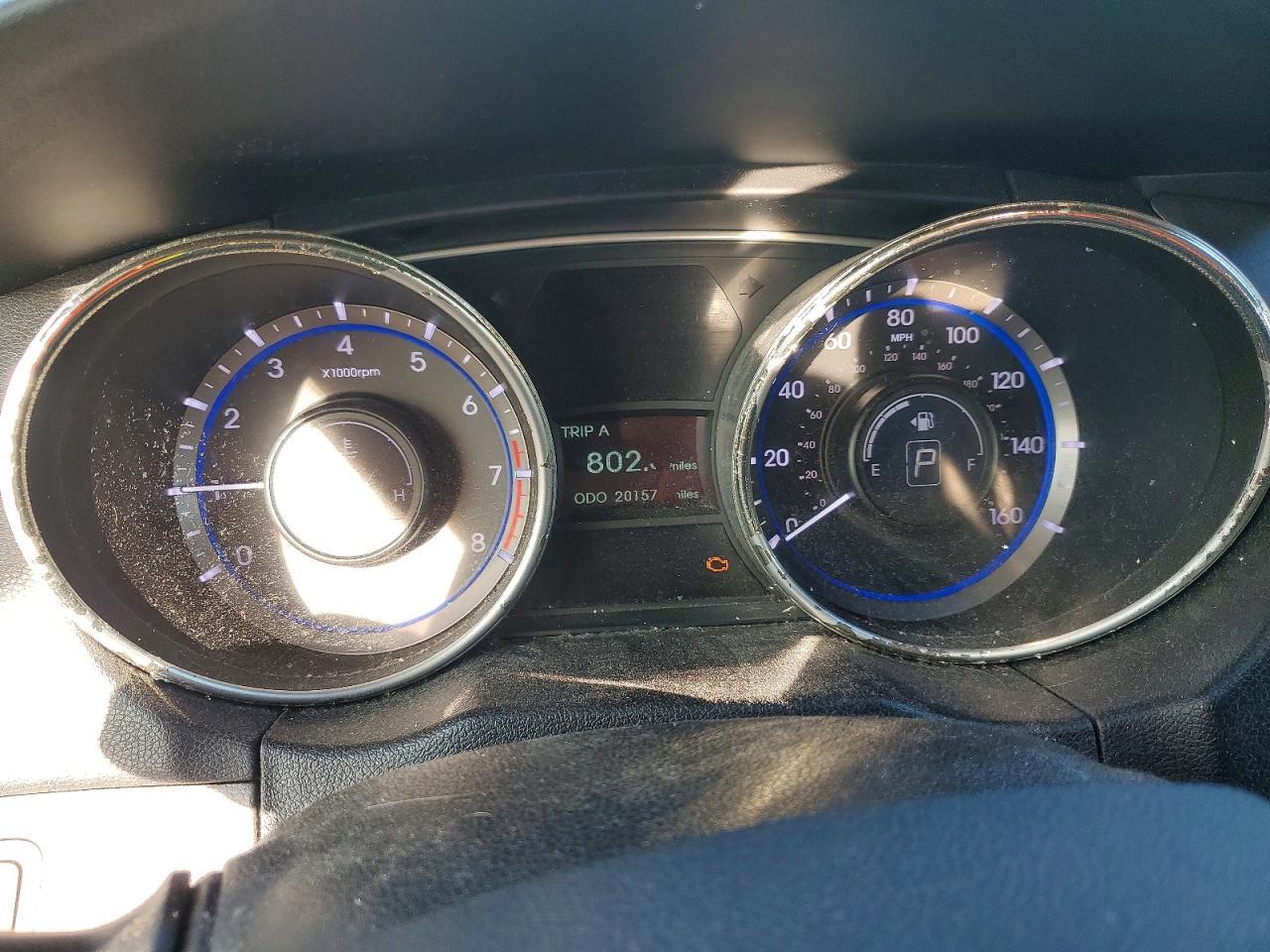 2011 HYUNDAI SONATA