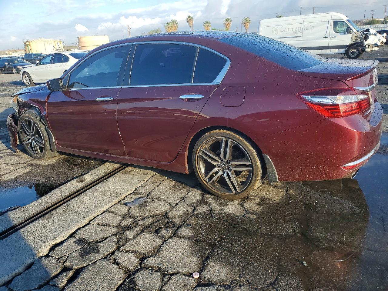 2017 HONDA ACCORD