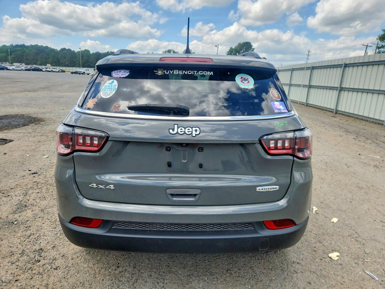 2023 JEEP Compass