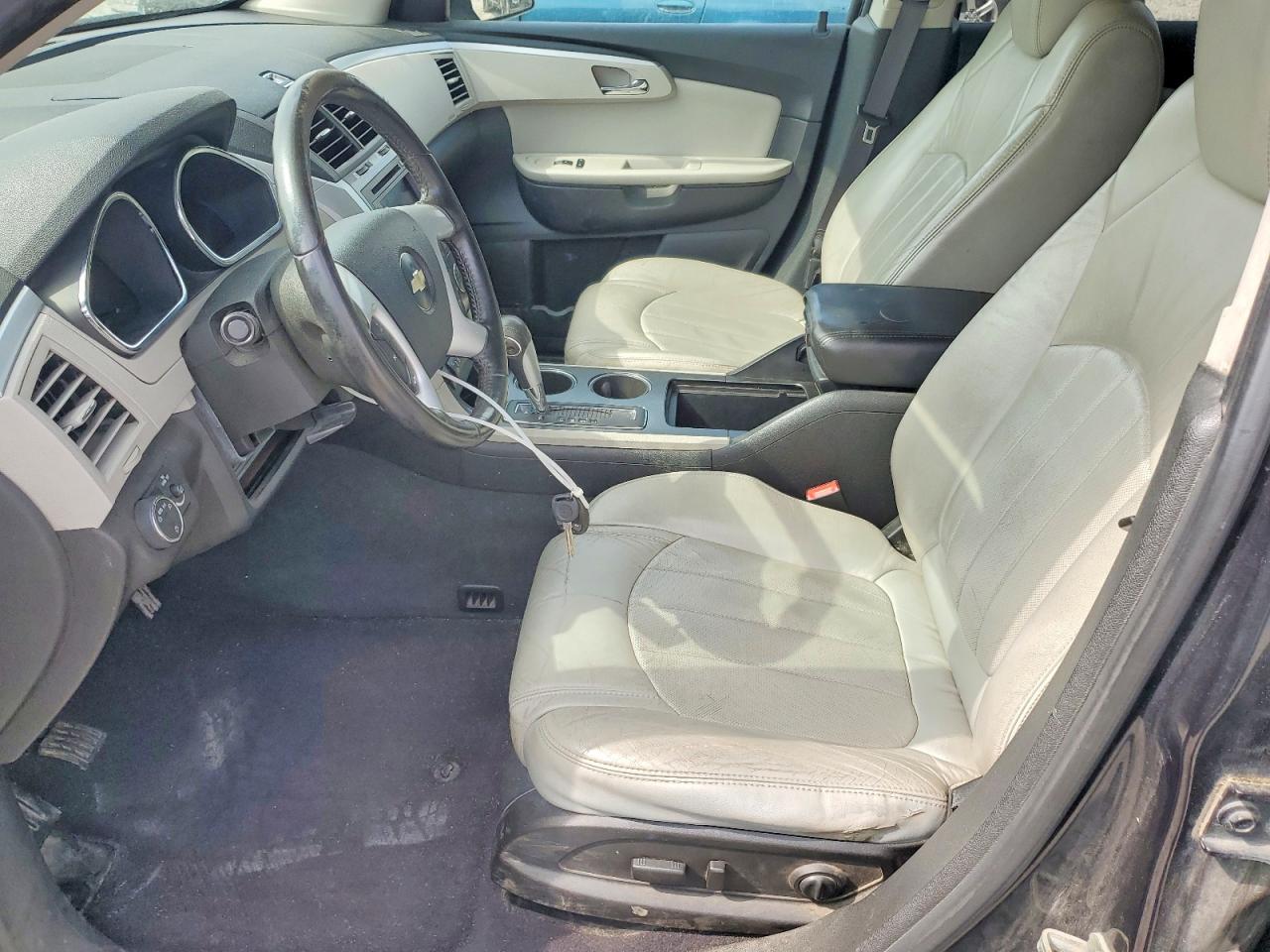 2010 CHEVROLET TRAVERSE