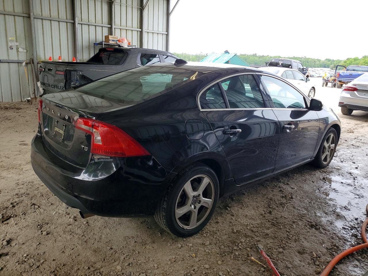 2012 VOLVO S60