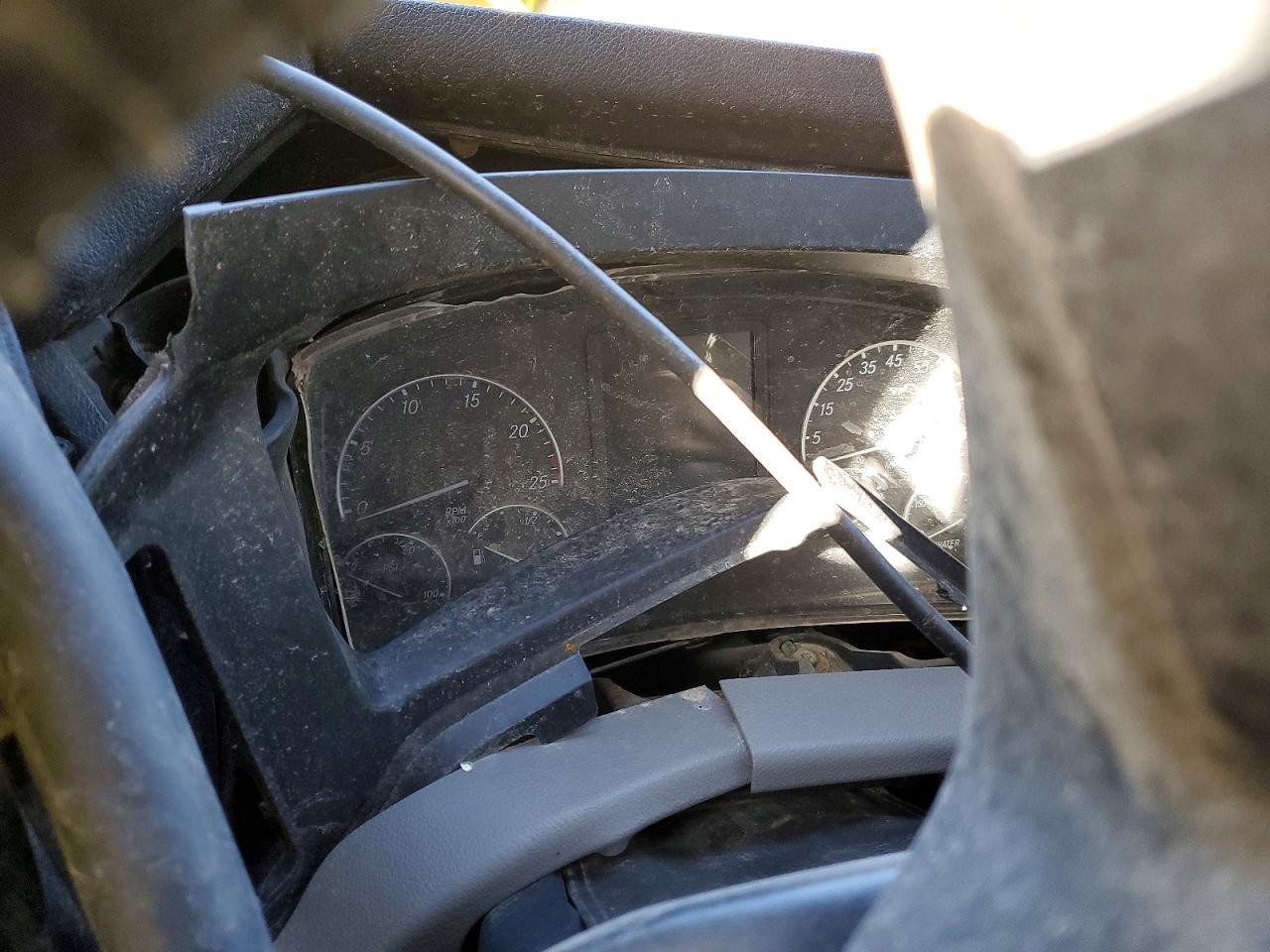 2020 FREIGHTLINER CASCADIA 126