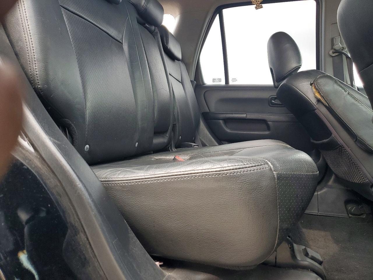 2005 HONDA CR-V
