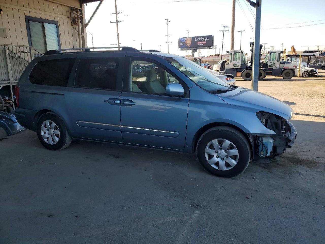 2007 HYUNDAI Entourage