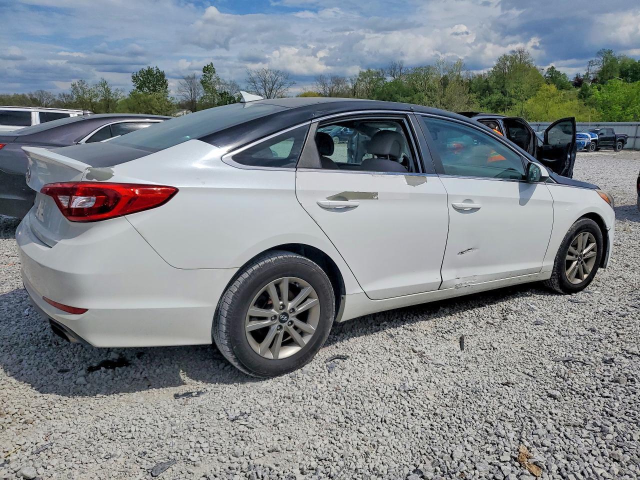 2016 HYUNDAI SONATA