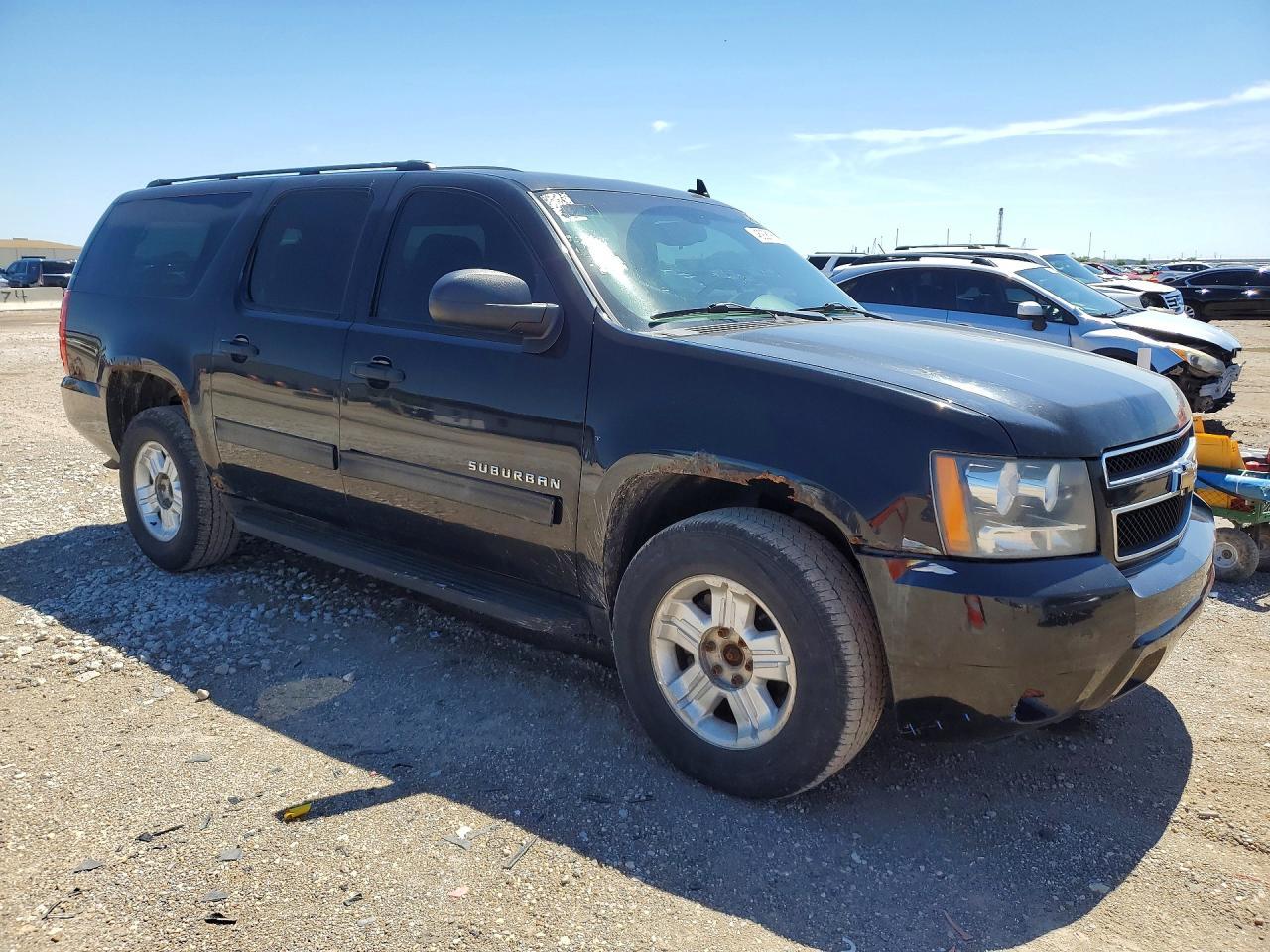 2010 CHEVROLET Suburban