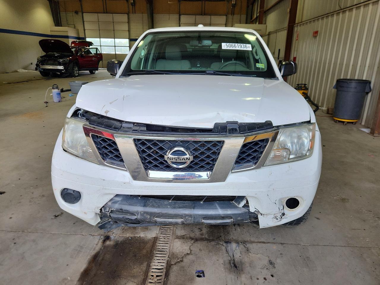 2012 NISSAN Frontier
