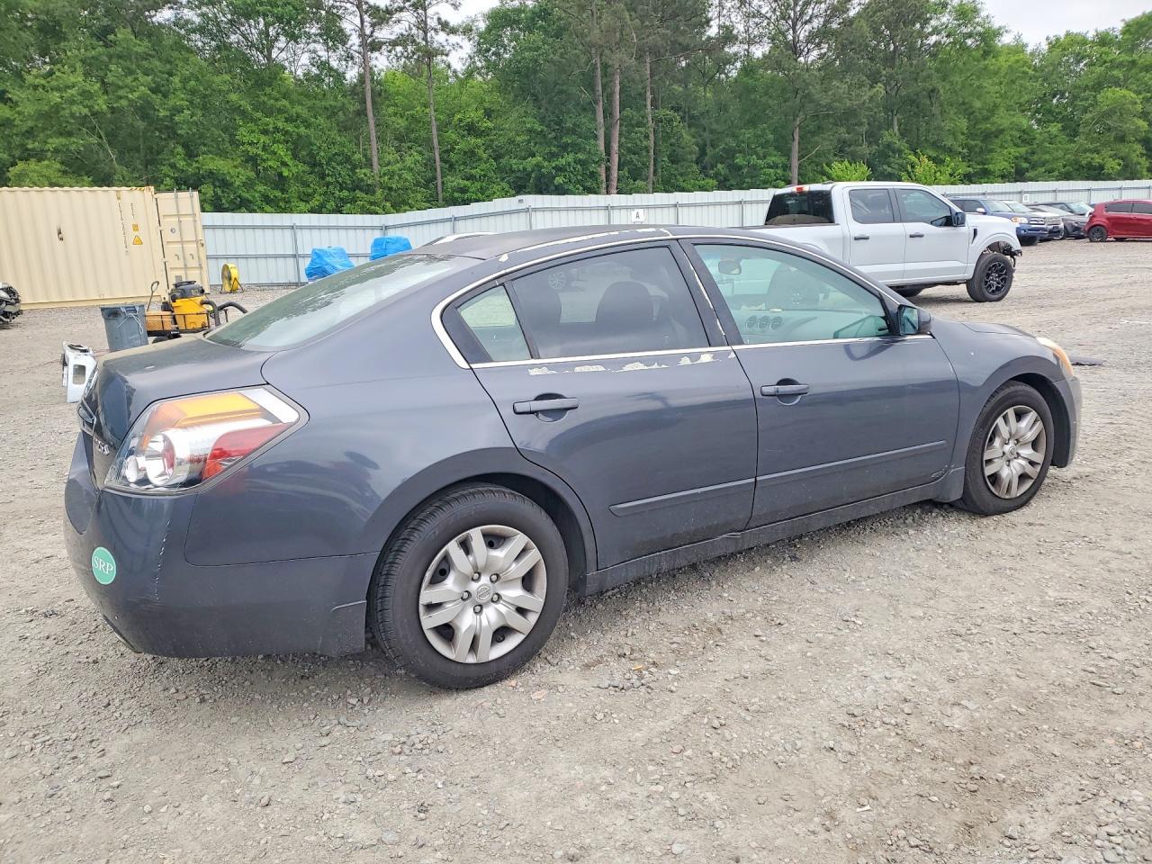 2010 NISSAN ALTIMA