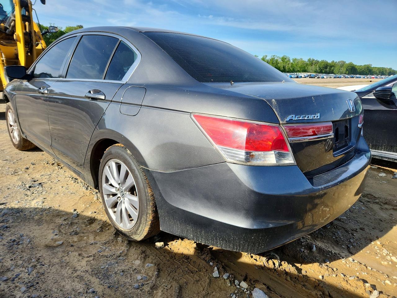 2011 HONDA ACCORD