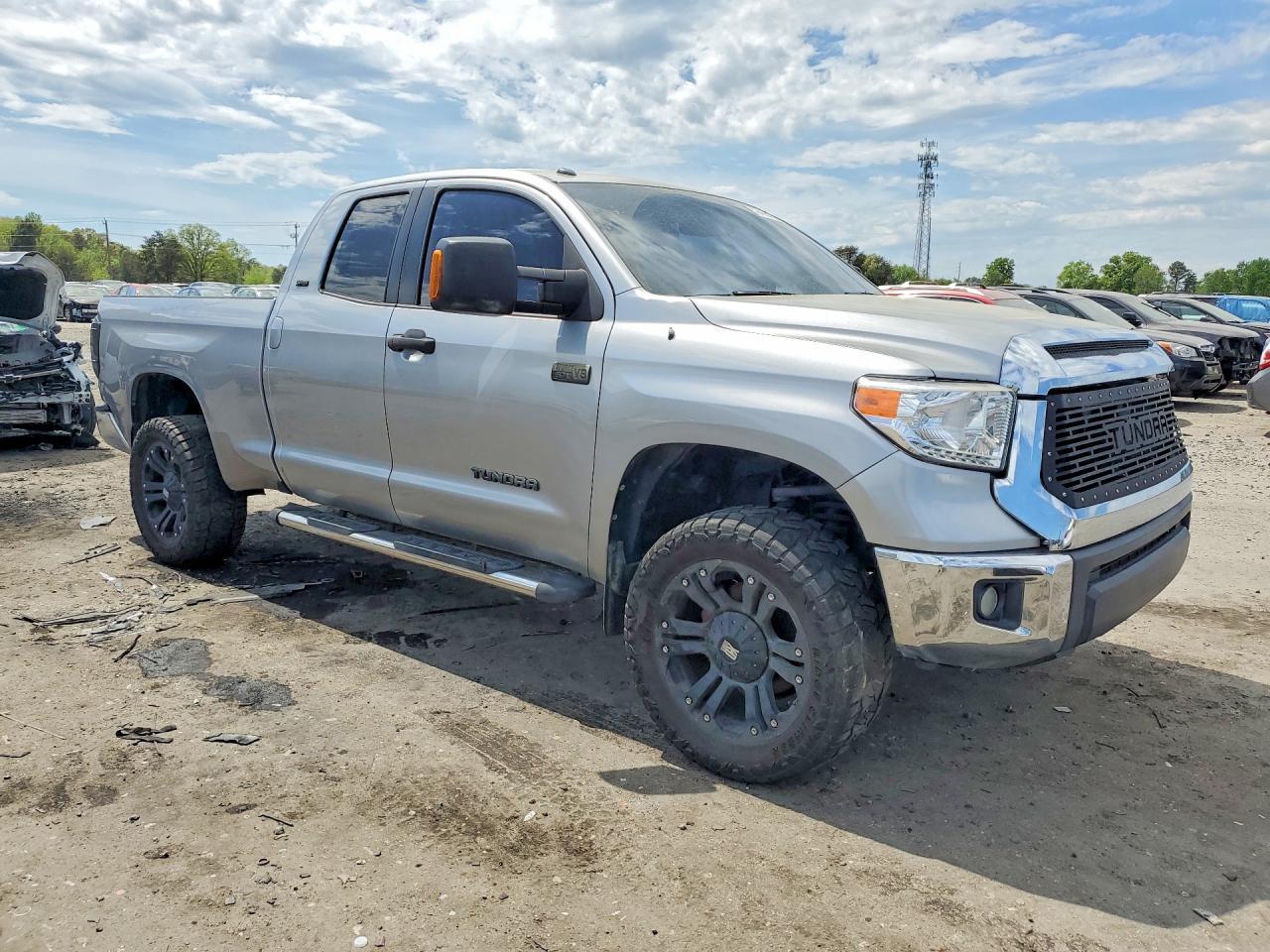 2014 TOYOTA TUNDRA