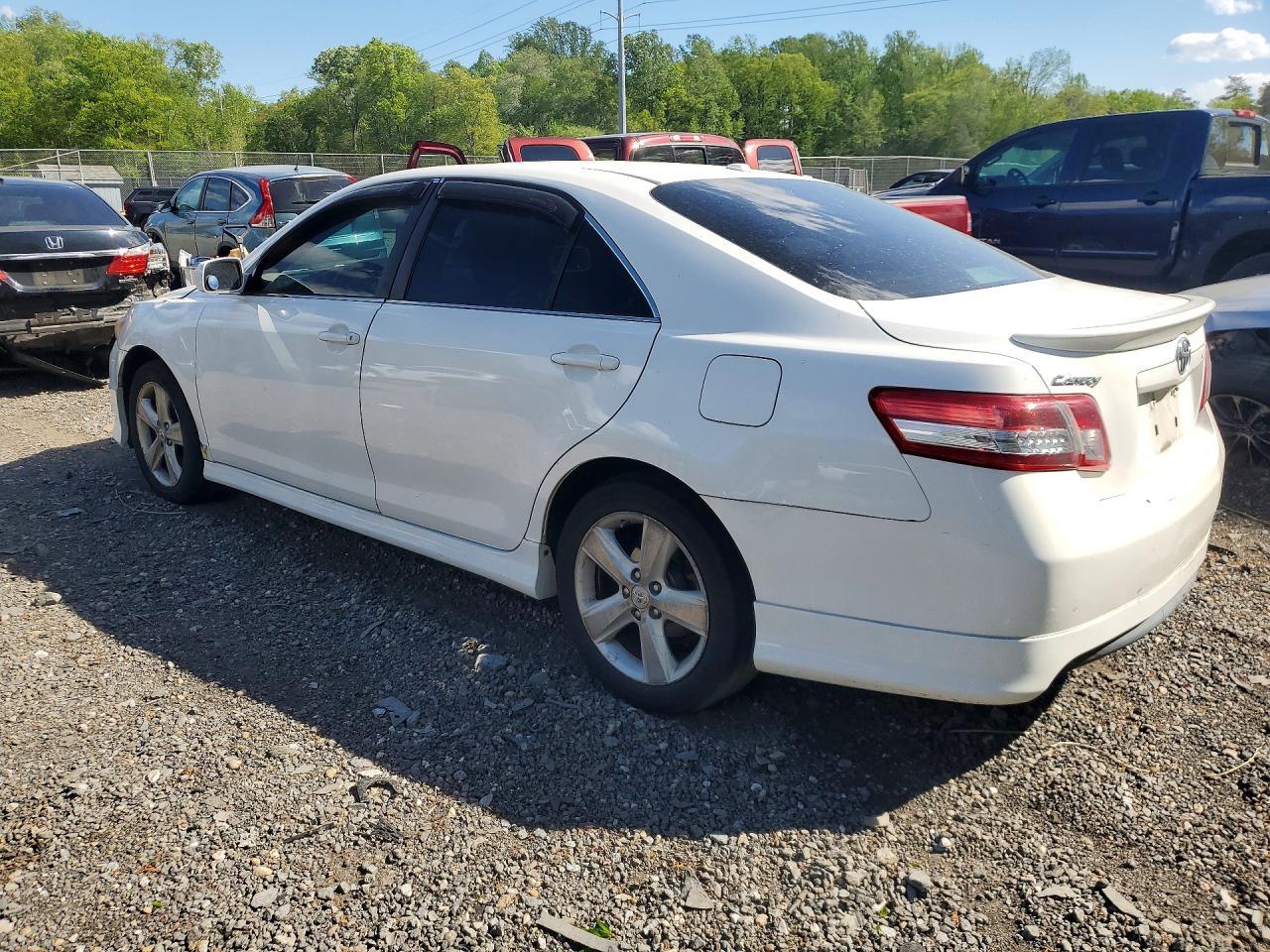 2011 TOYOTA CAMRY