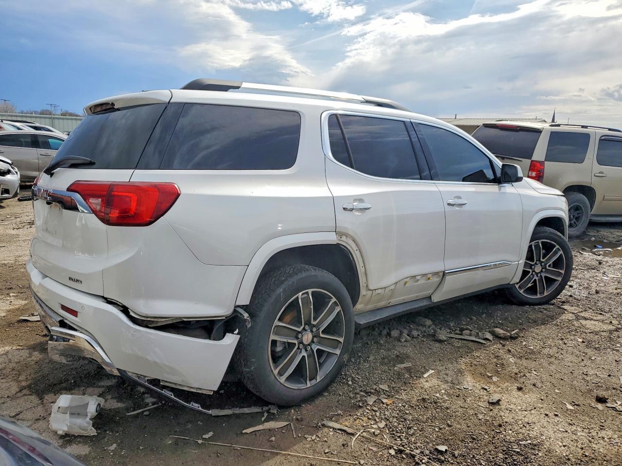 2018 GMC ACADIA