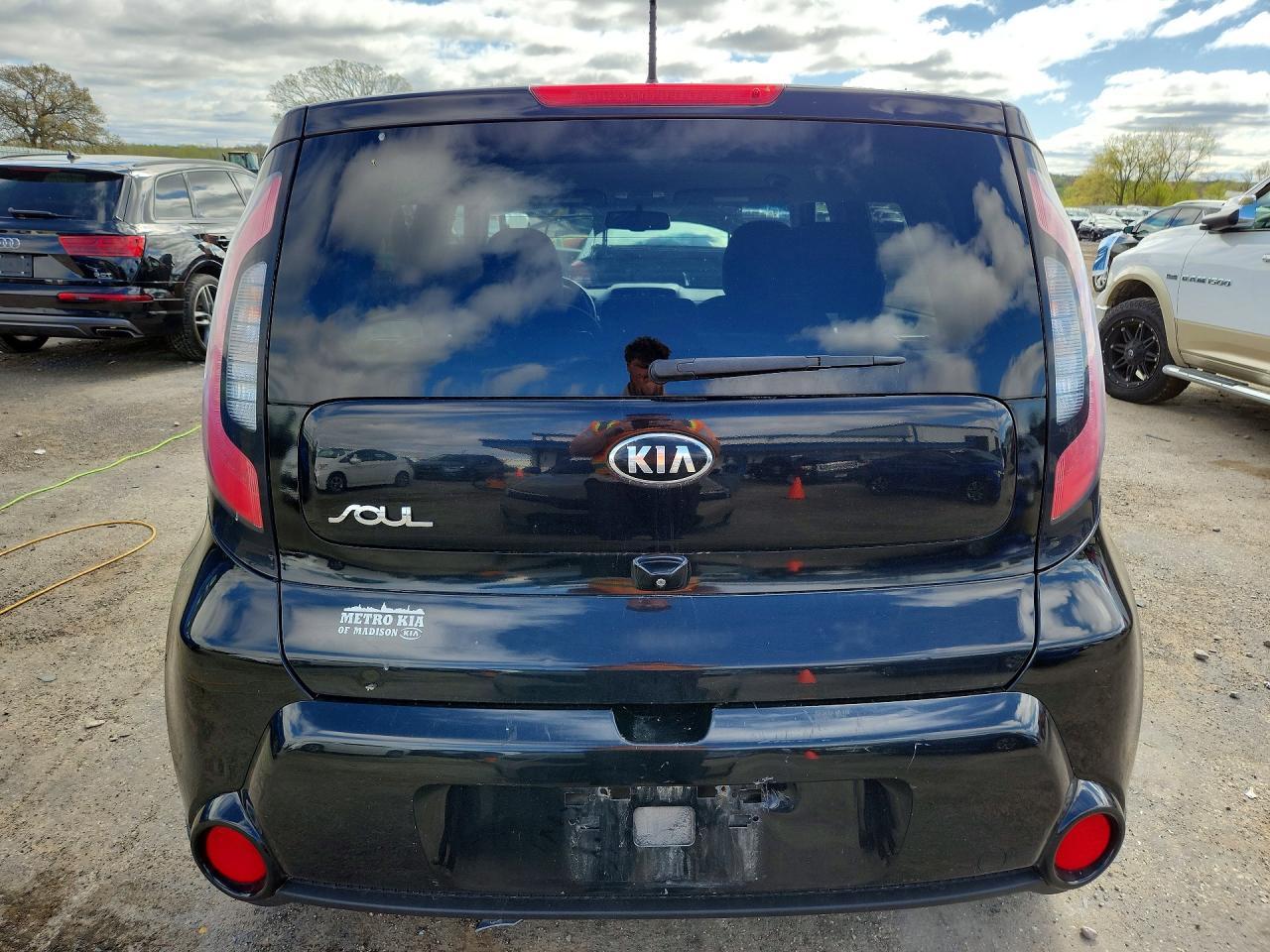 2015 KIA SOUL