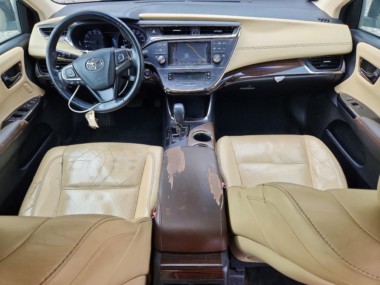 2013 TOYOTA Avalon