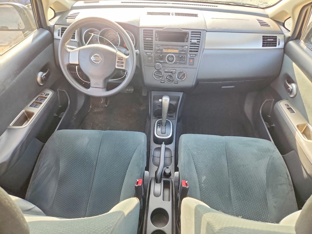 2010 NISSAN VERSA