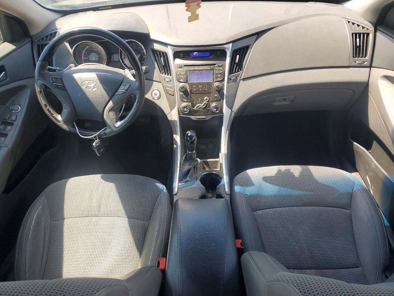 2013 HYUNDAI SONATA