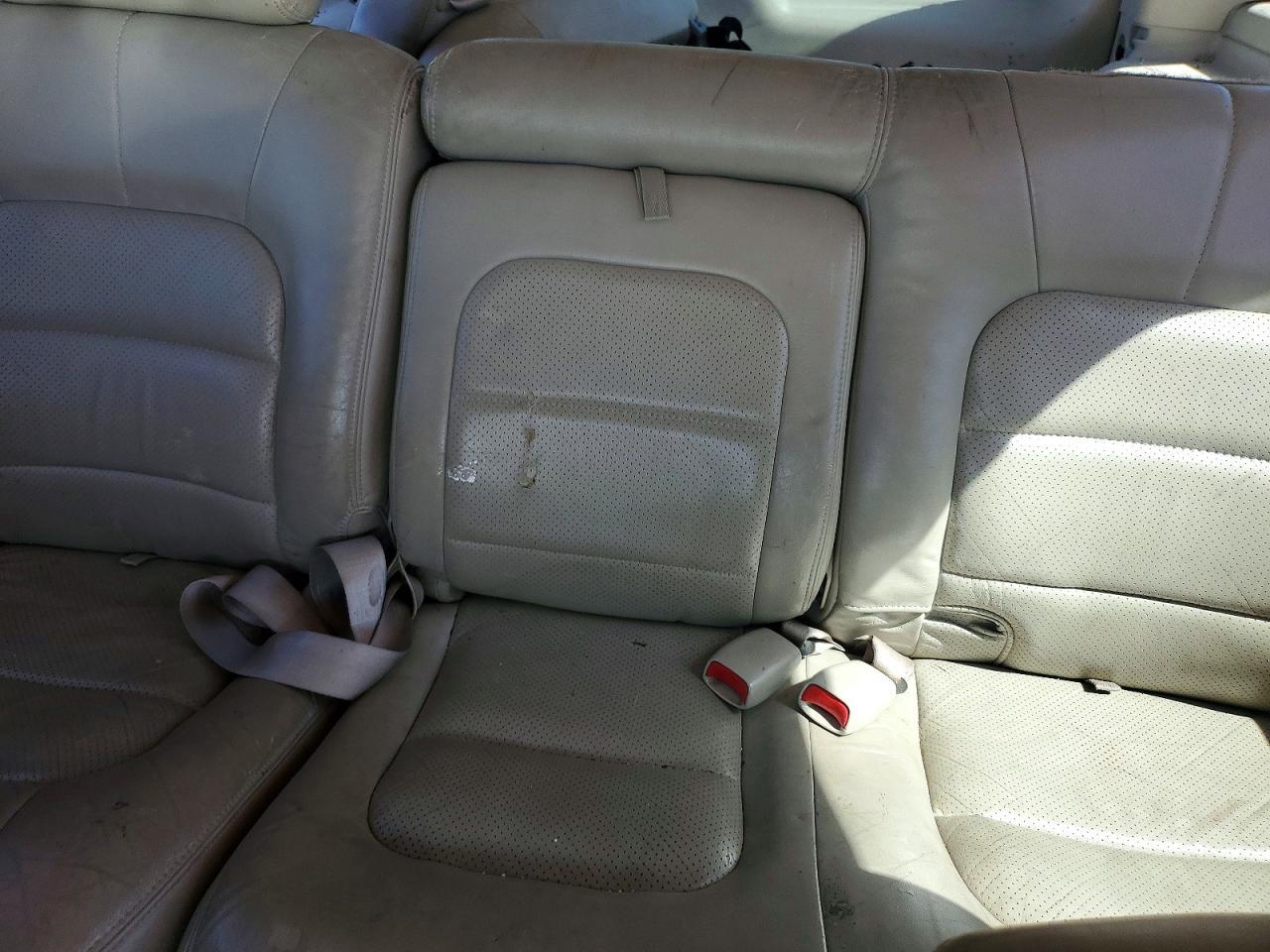 2002 CADILLAC ESCALADE