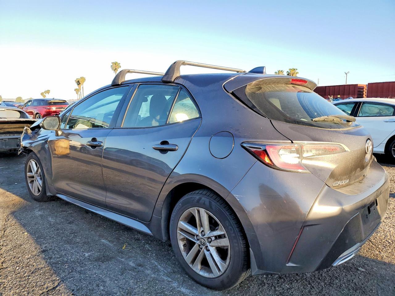 2021 TOYOTA COROLLA