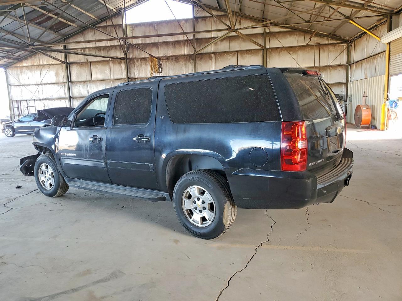 2014 CHEVROLET Suburban