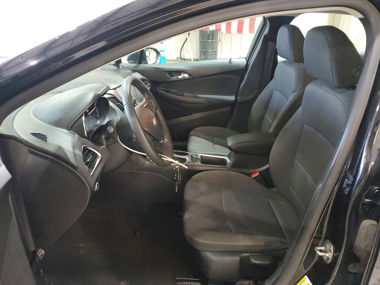 2017 CHEVROLET CRUZE