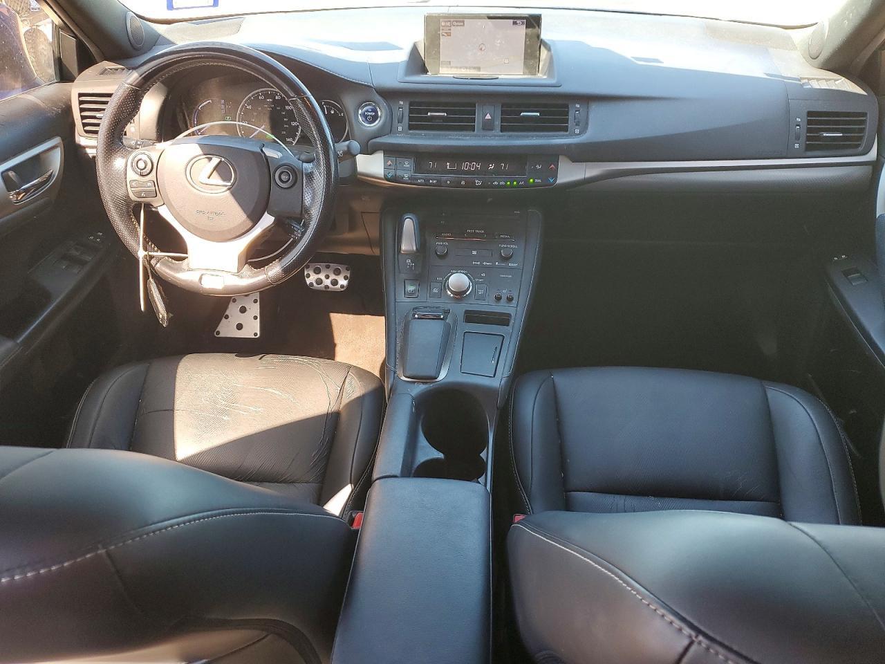 2016 LEXUS CT 200H