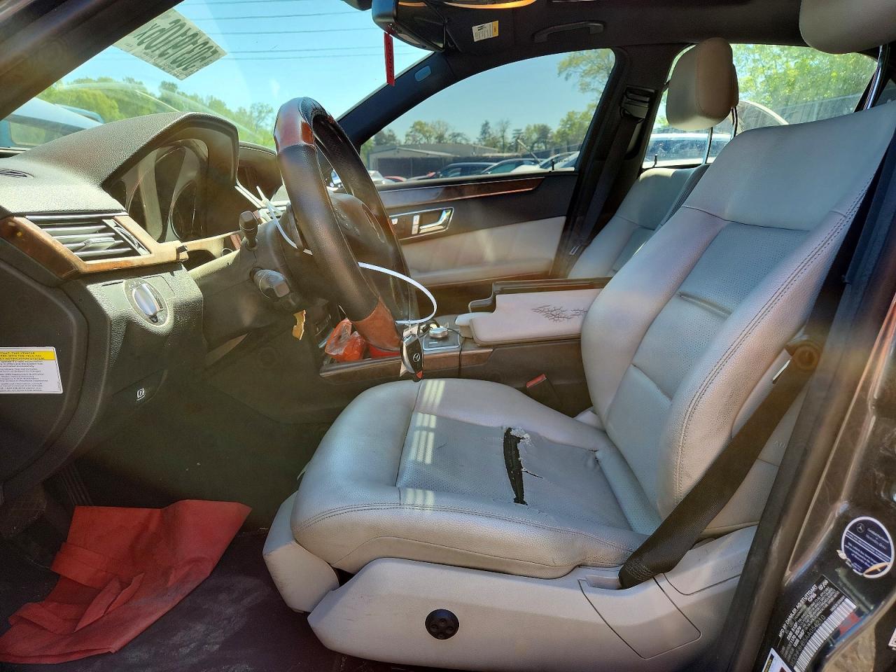 2010 MERCEDES-BENZ E-Class