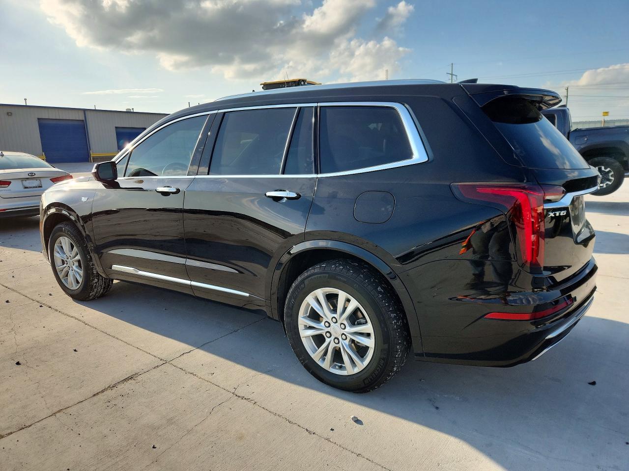 2024 CADILLAC XT6