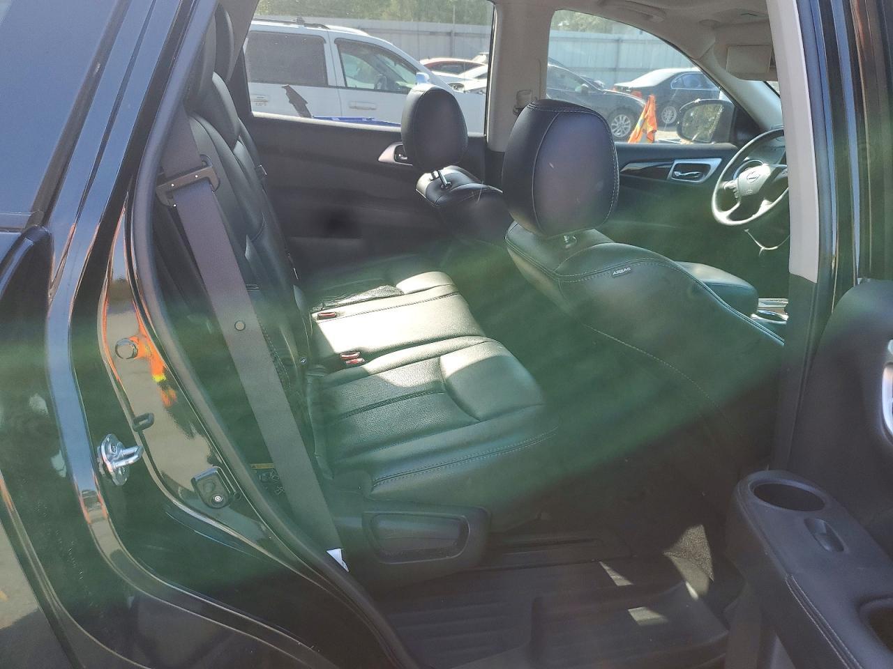 2015 NISSAN PATHFINDER