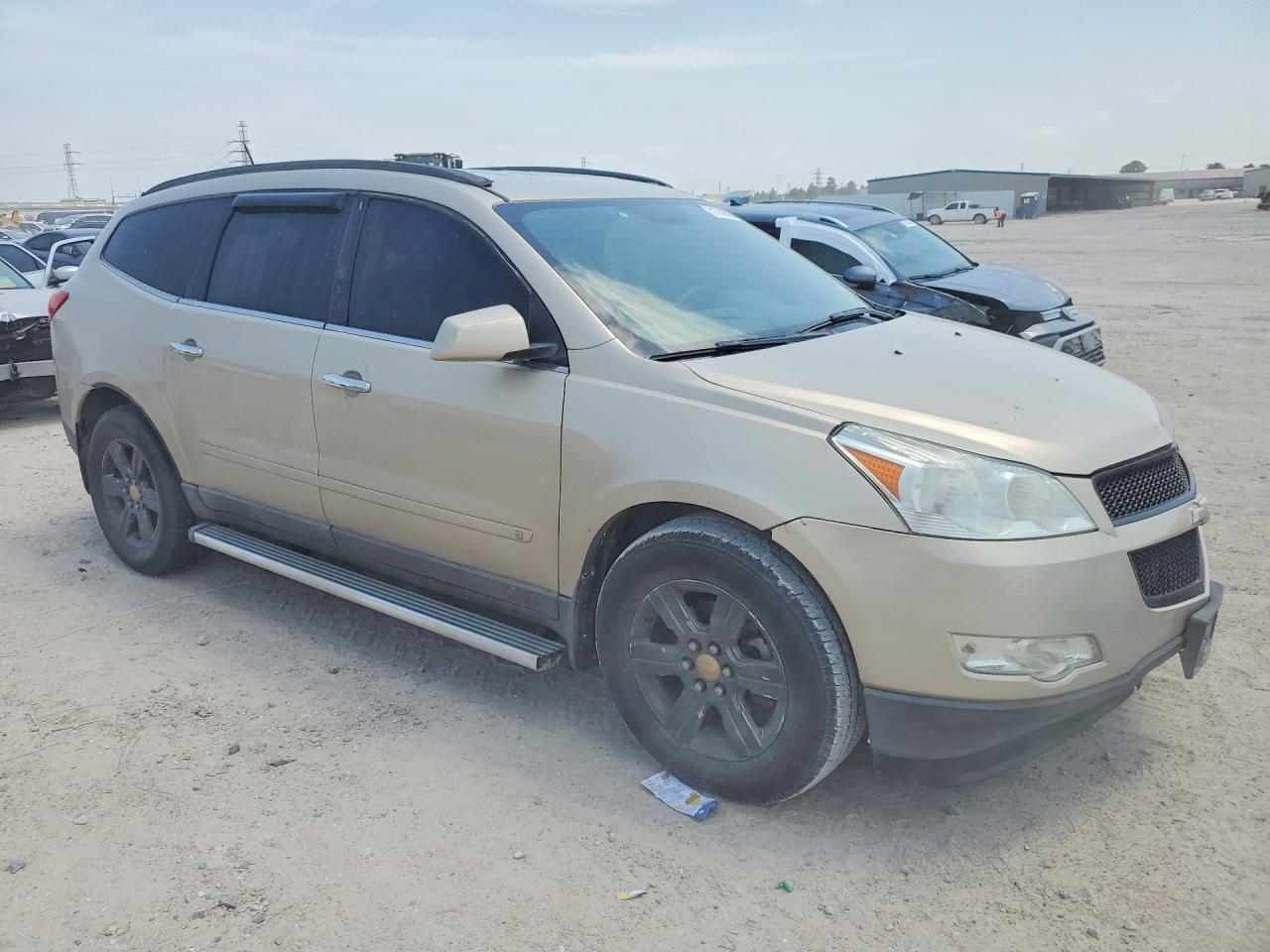 2010 CHEVROLET TRAVERSE