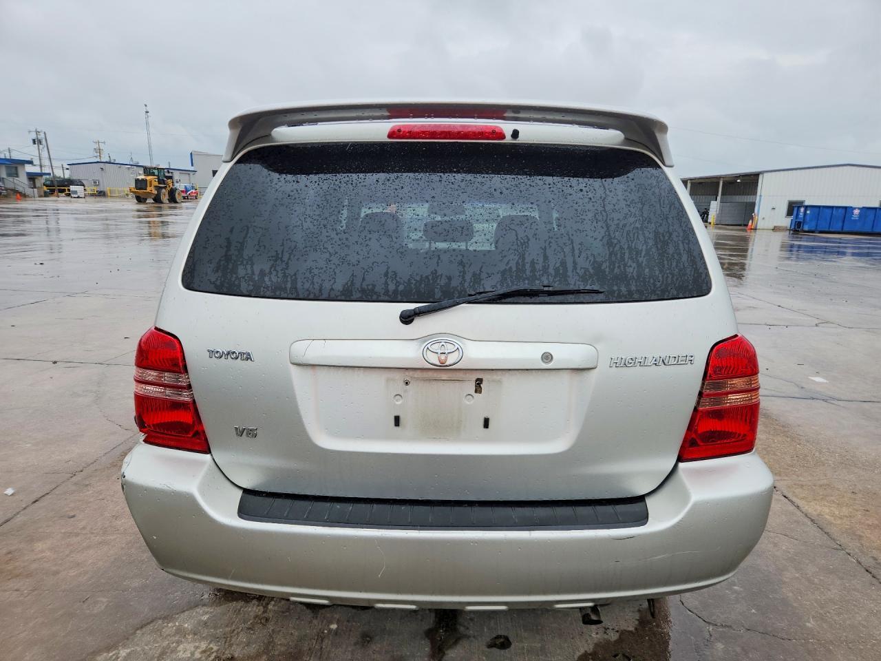 2003 TOYOTA HIGHLANDER