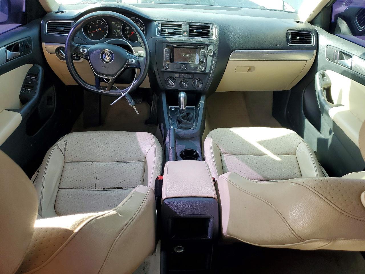 2015 VOLKSWAGEN JETTA