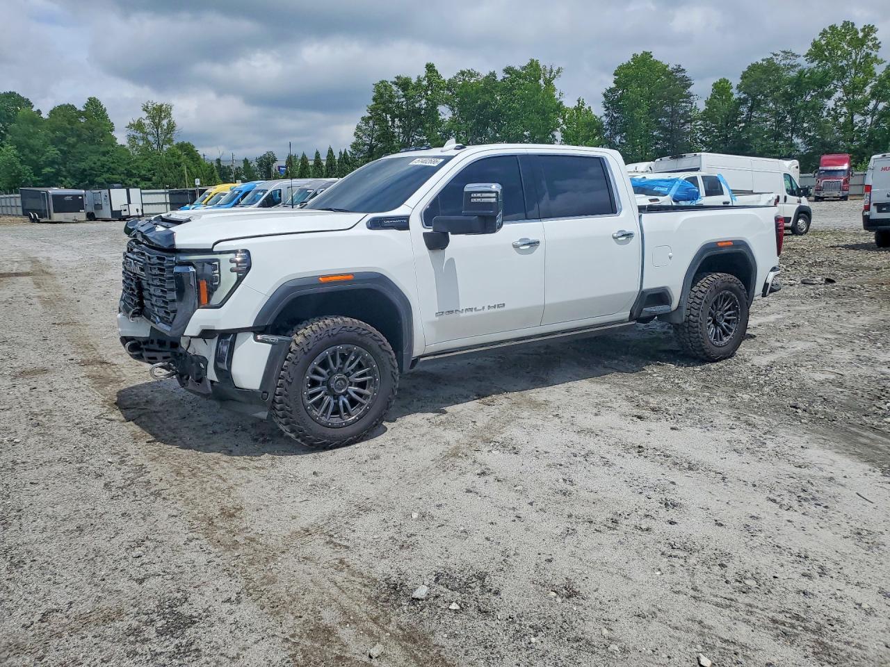 2024 GMC Sierra