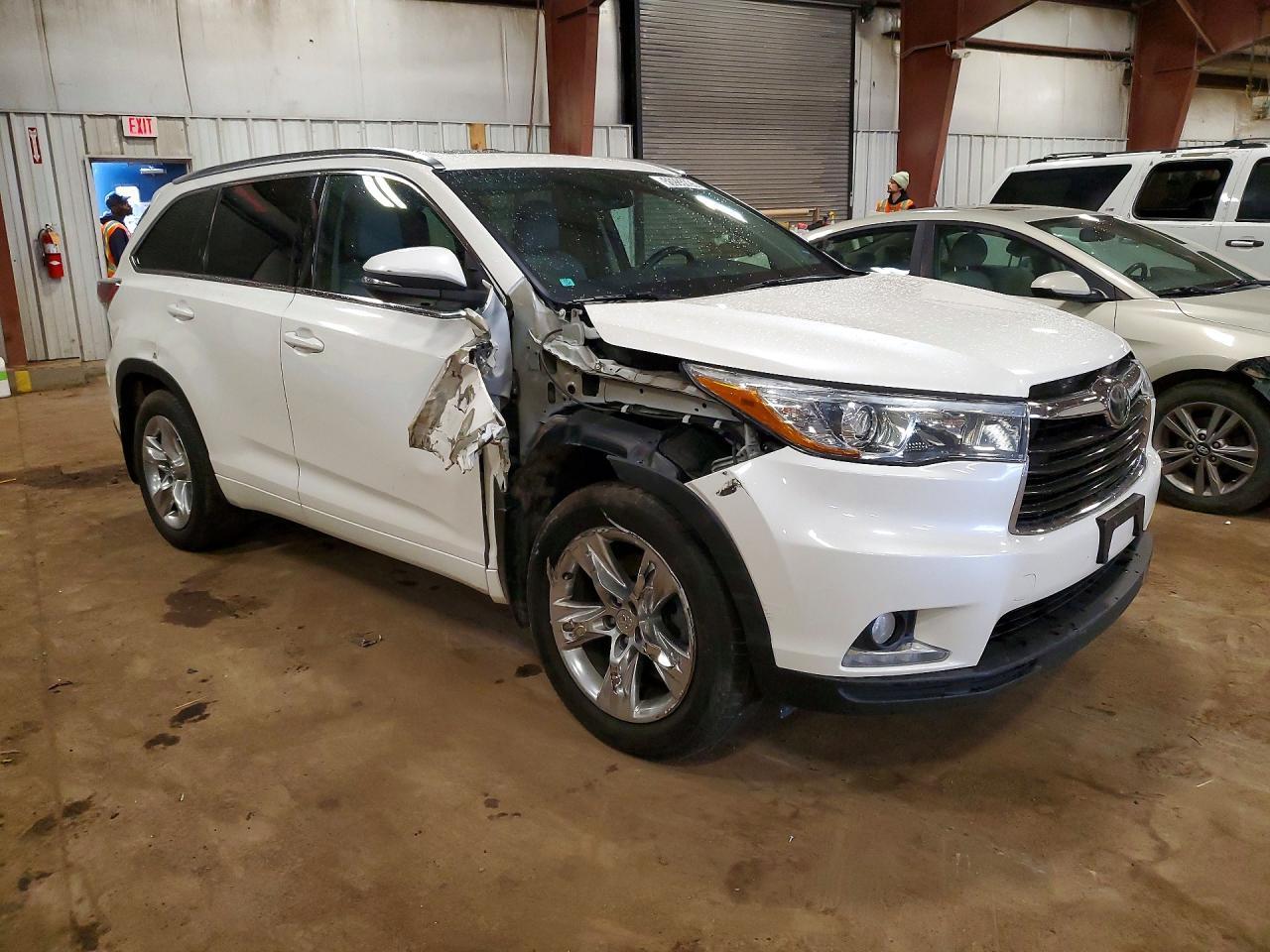 2014 TOYOTA HIGHLANDER