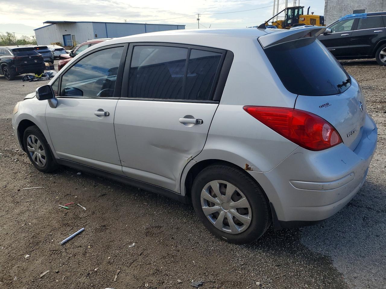 2008 NISSAN VERSA