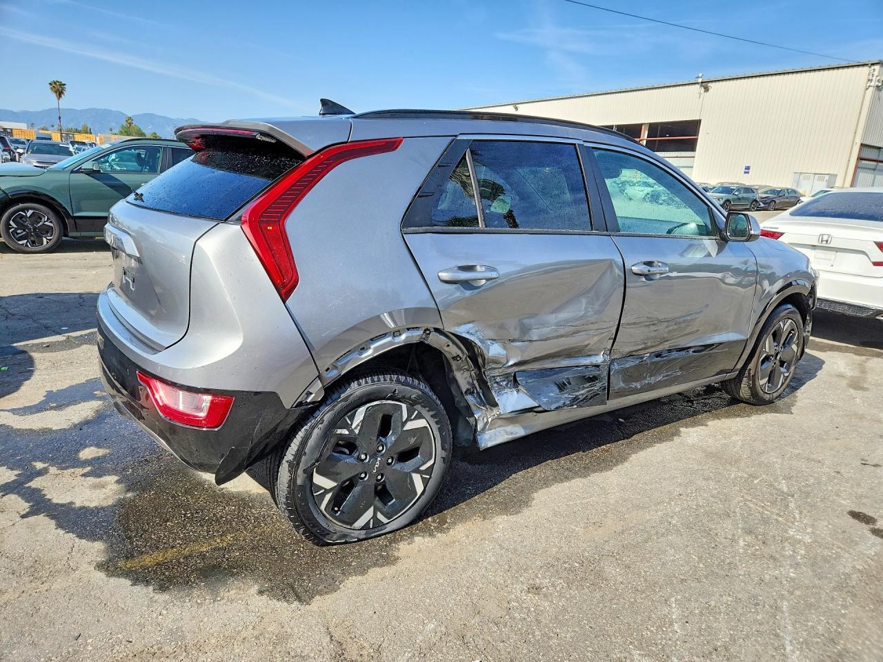 2023 KIA Niro