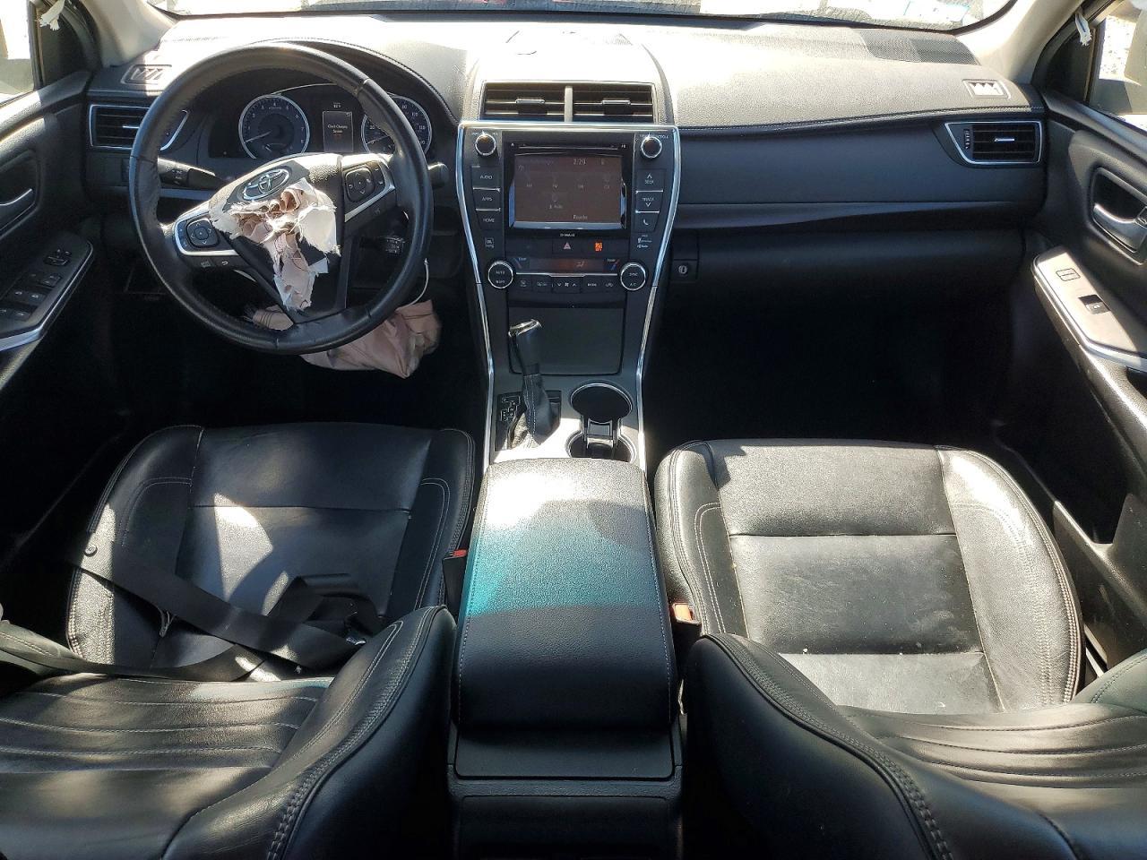 2017 TOYOTA CAMRY