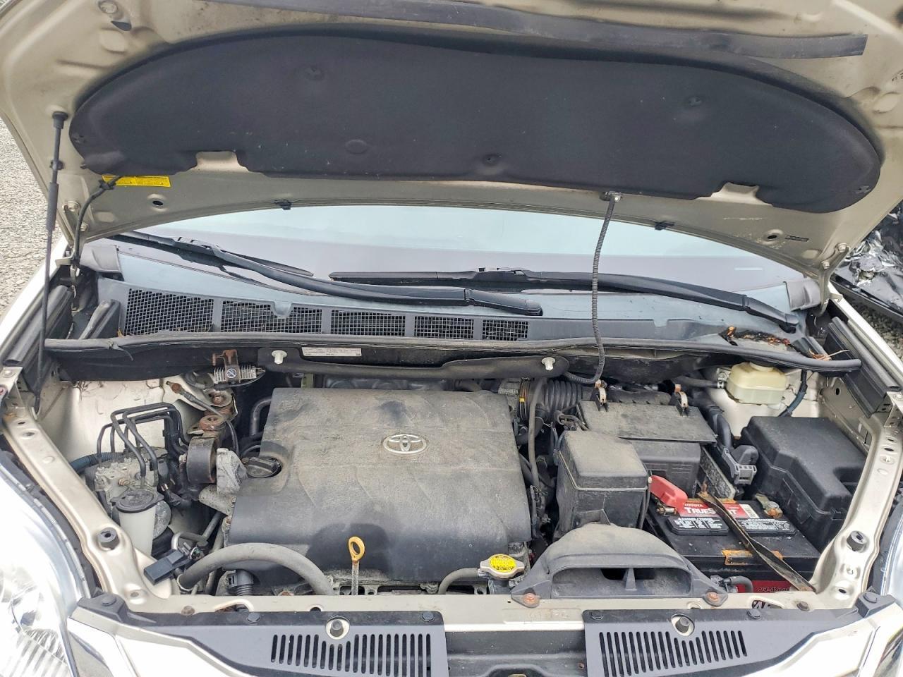 2015 TOYOTA SIENNA