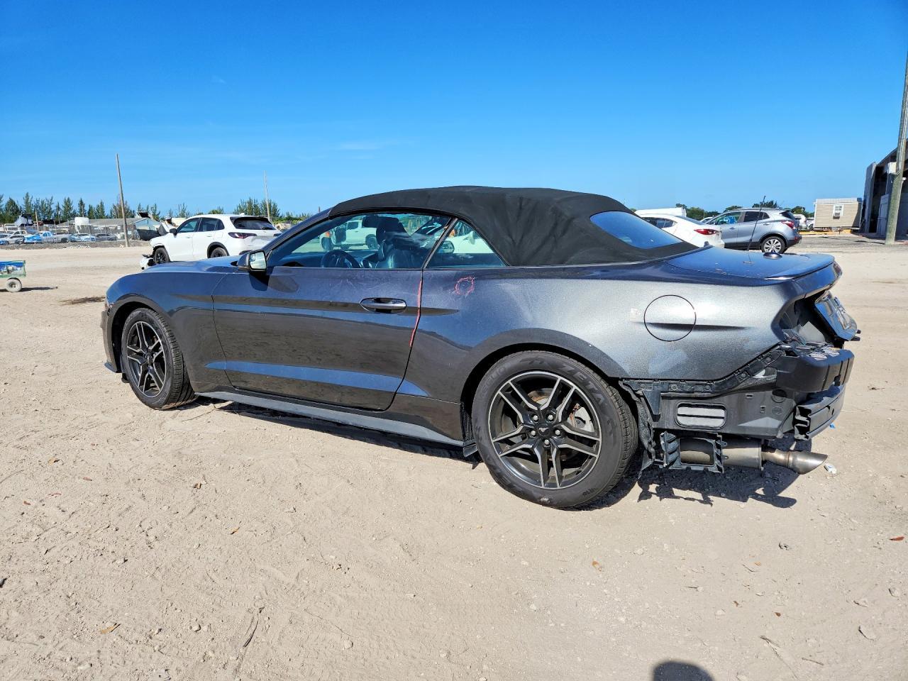 2020 FORD MUSTANG
