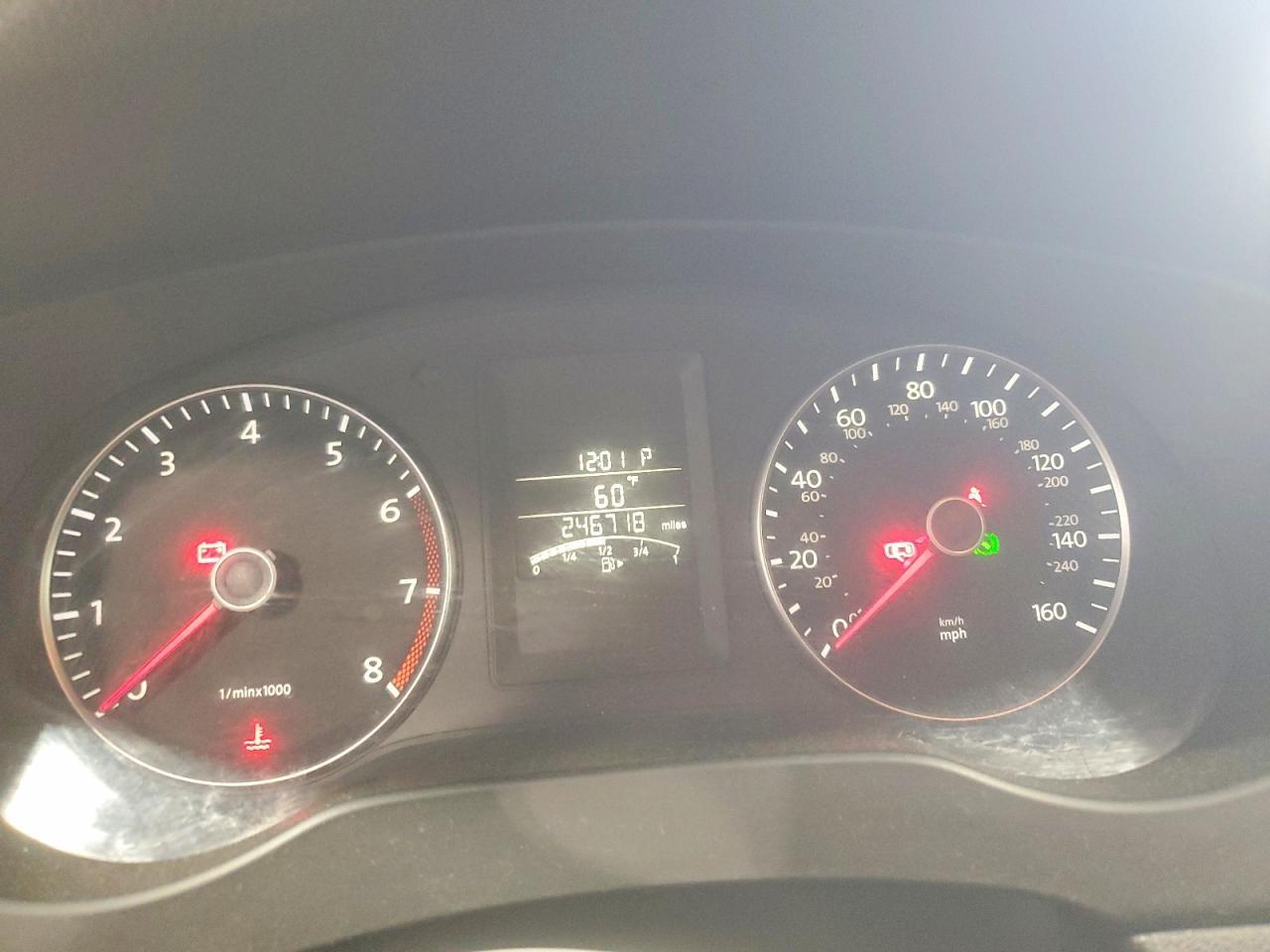 2012 VOLKSWAGEN JETTA