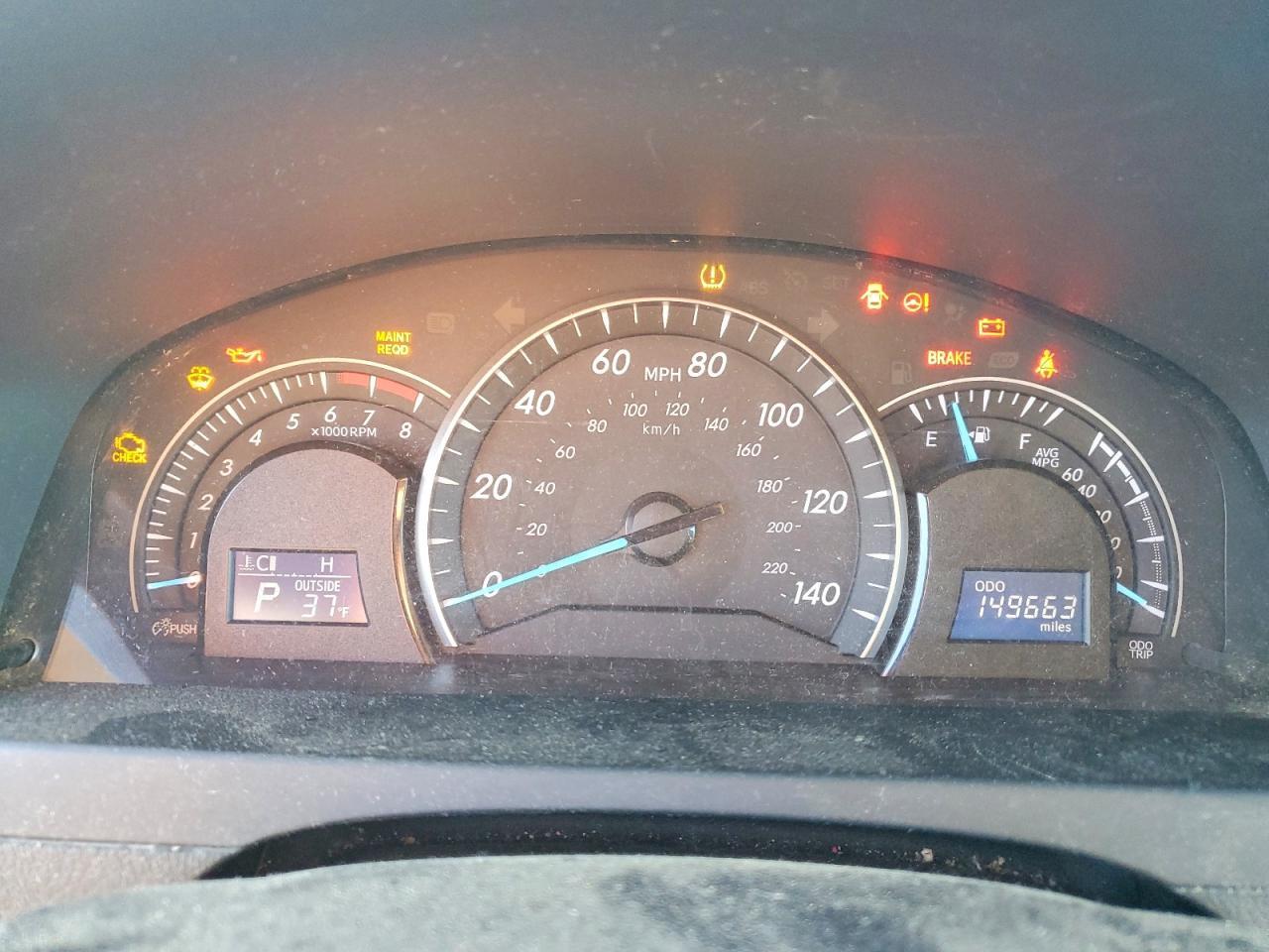 2014 TOYOTA CAMRY