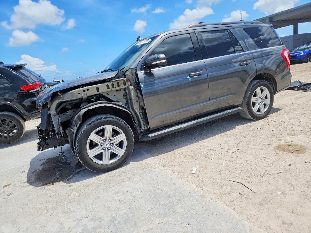 2020 FORD Expedition