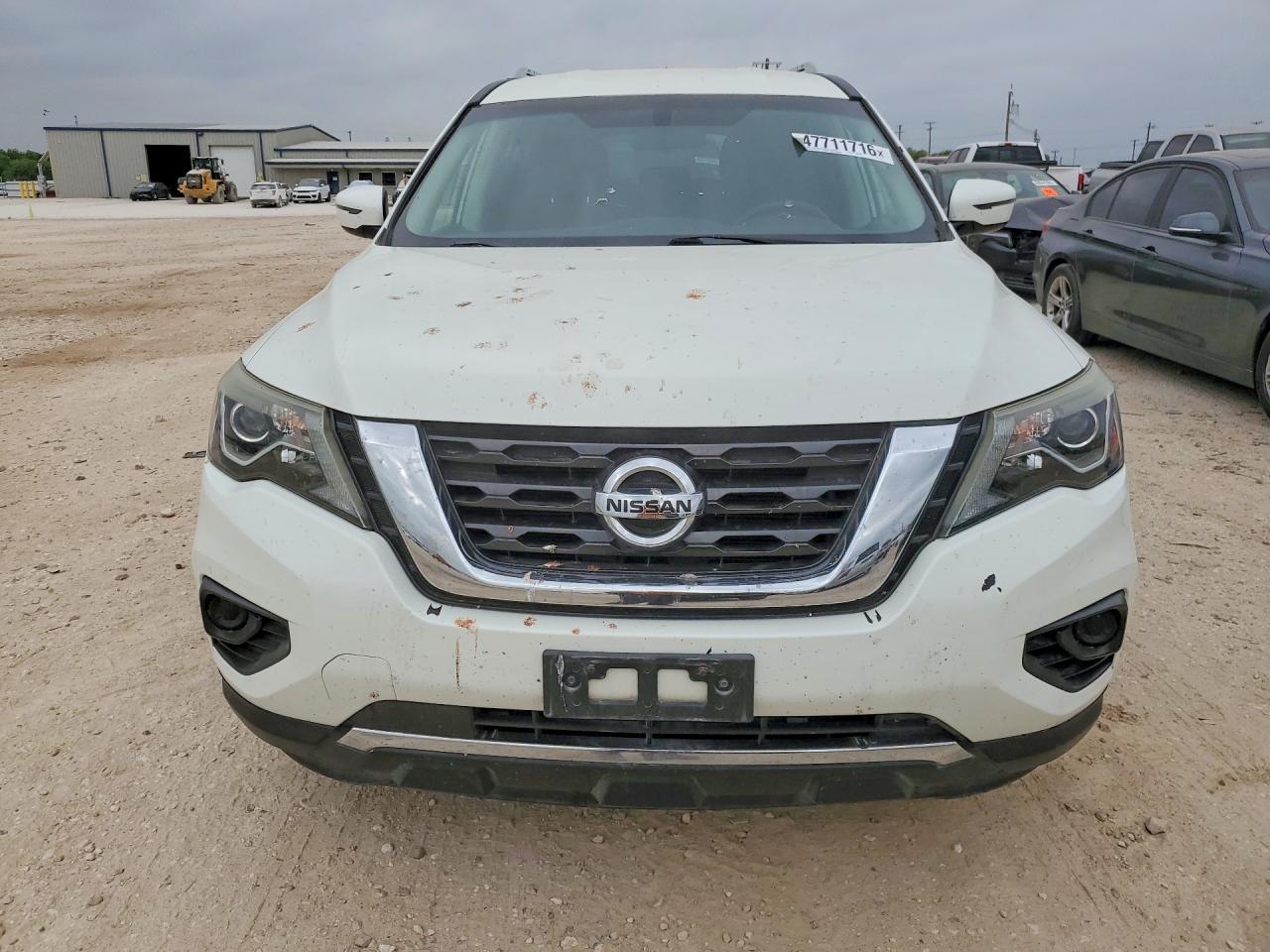 2017 NISSAN PATHFINDER